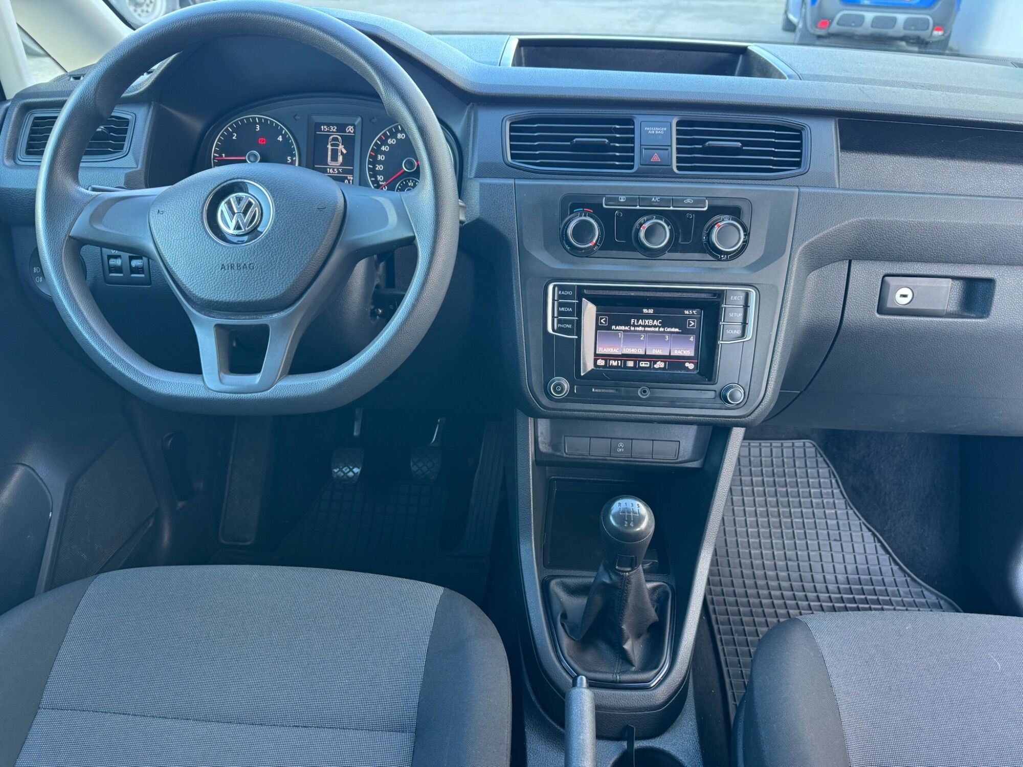 Foto del VOLKSWAGEN Caddy 2.0TDI Kombi Business 75kW