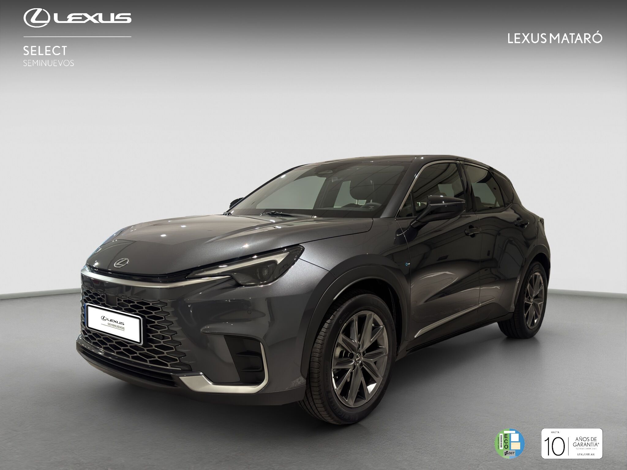 LEXUS LBX (1.5 136HP HEV ELEGANT PLUS BLACK 136 5P) en Barcelona