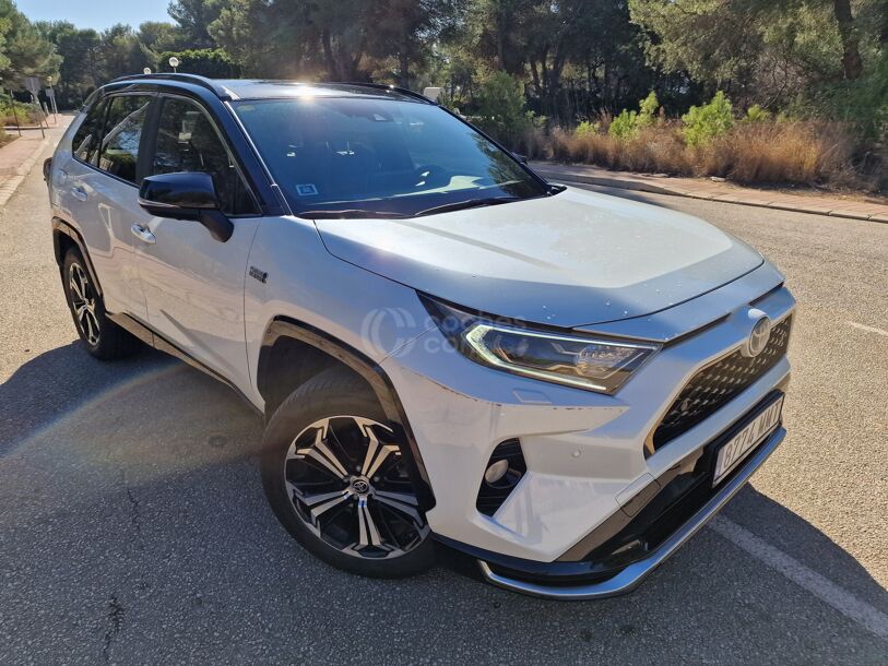 Foto del TOYOTA RAV-4 2.5 Plug-in hybrid  4WD Advance