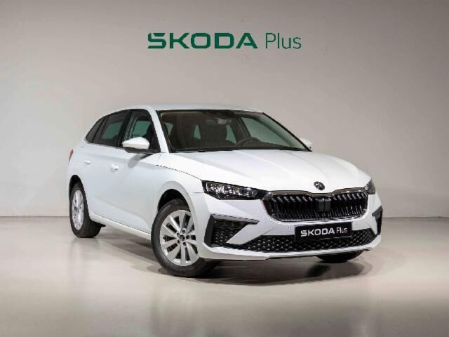 SKODA Scala (1.5 TSI 110KW SELECTION 5P) en Navarra