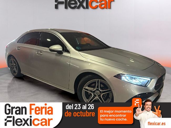 MERCEDES Clase A (A 200 Sedán) en Barcelona
