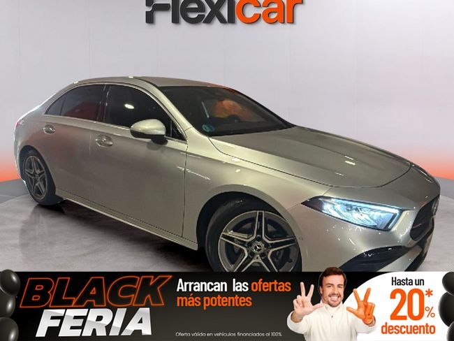 MERCEDES Clase A (A 200 Sedán) en Barcelona