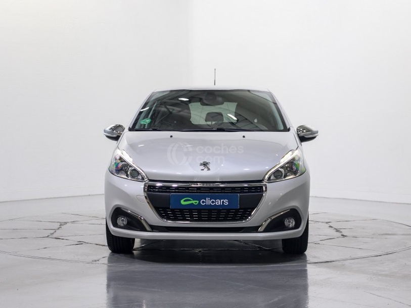 Foto del PEUGEOT 208 1.2 PureTech S&S Signature 82
