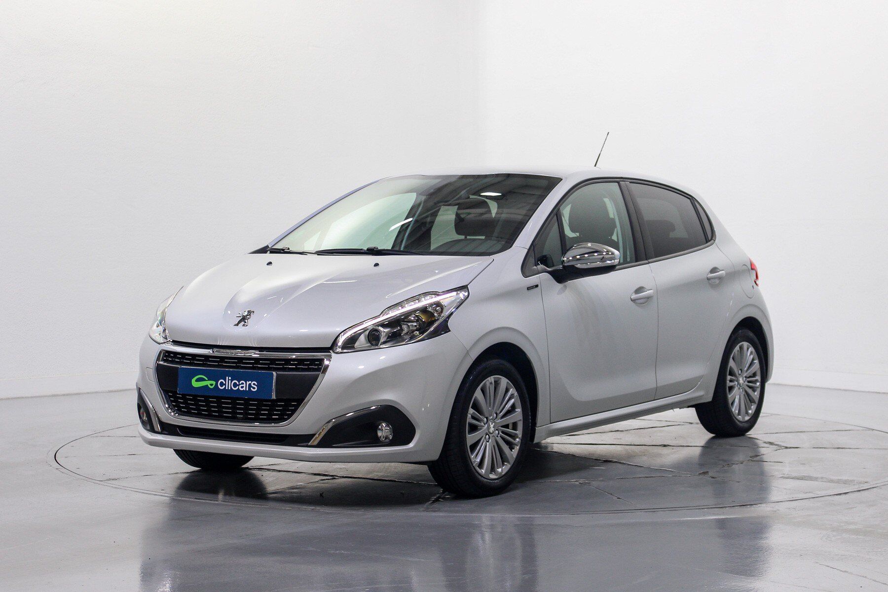 Foto del PEUGEOT 208 1.2 PureTech S&S Signature 82