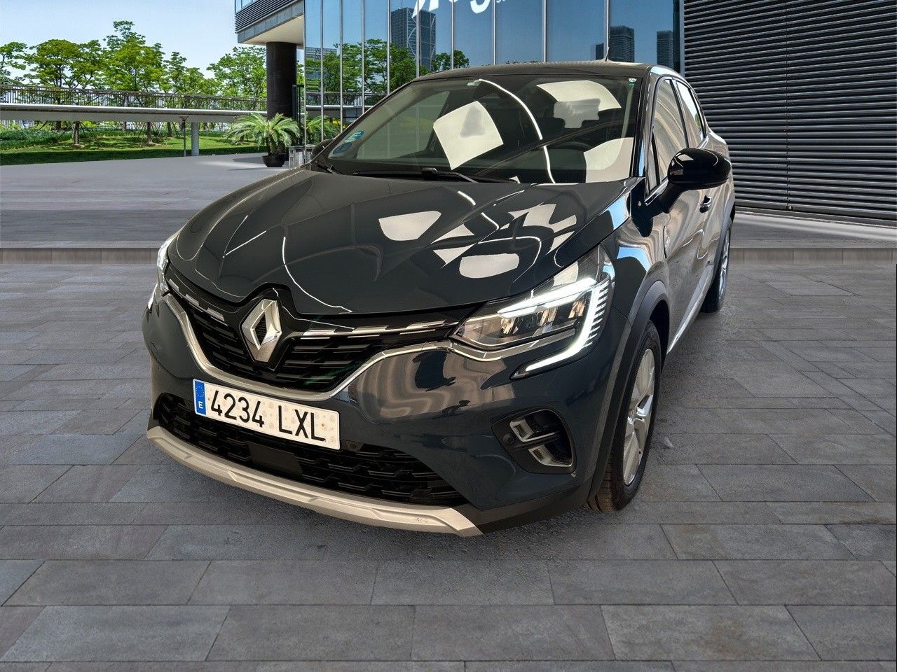 RENAULT Captur (Zen E-TECH Híbrido enchufable 118 kW (160 CV)) en Madrid