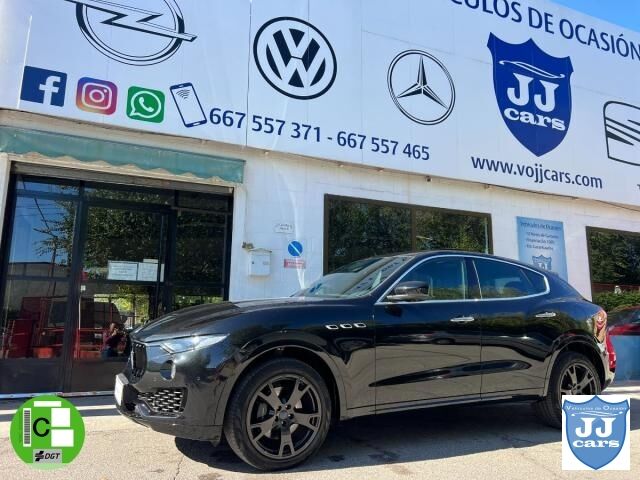 MASERATI Levante (V6 Diesel 250 CV AWD) en Madrid