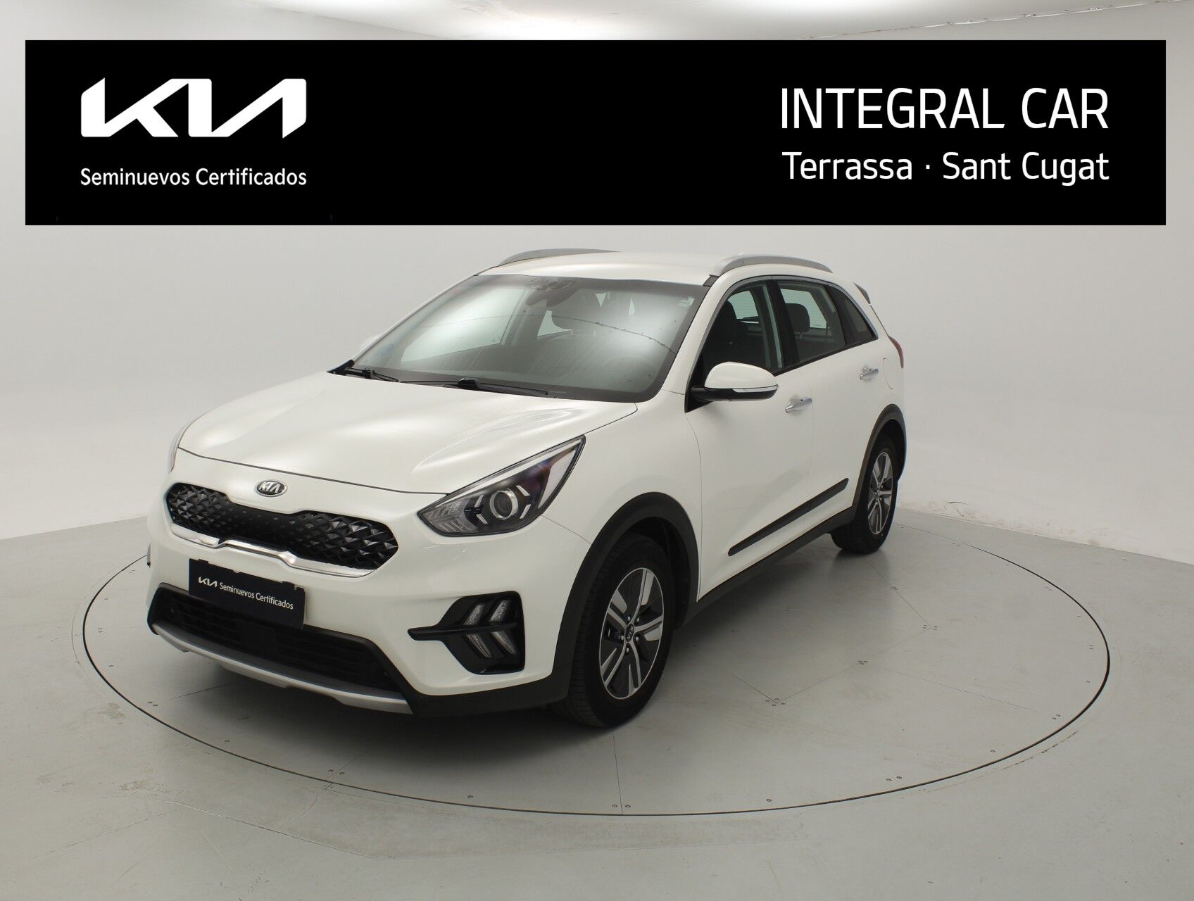 KIA Niro (1.6 HEV DRIVE 105CV 5P) en Barcelona