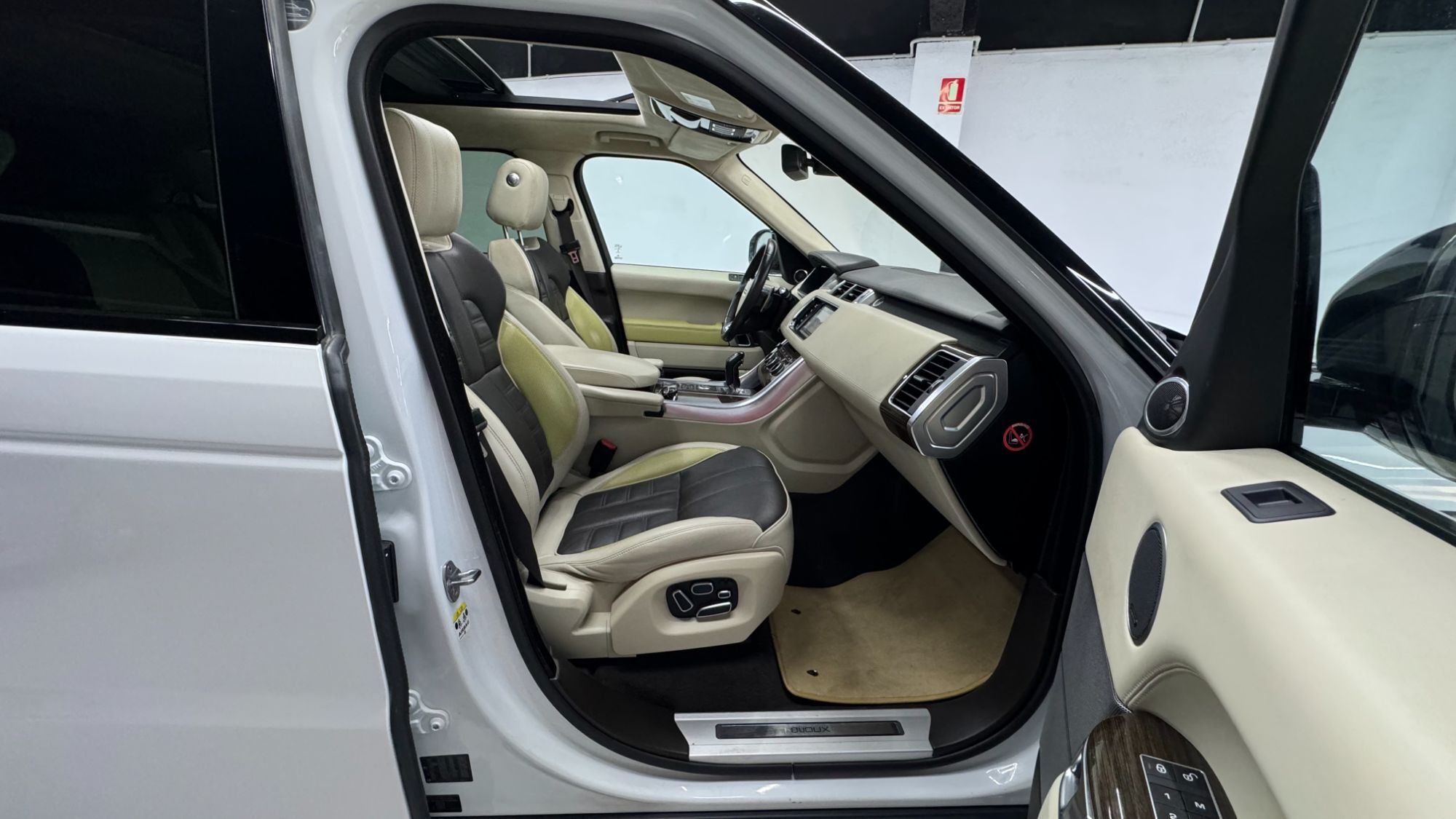 Foto del LAND ROVER Range Rover Sport 5.0 V8 SC HSE Dynamic Aut.