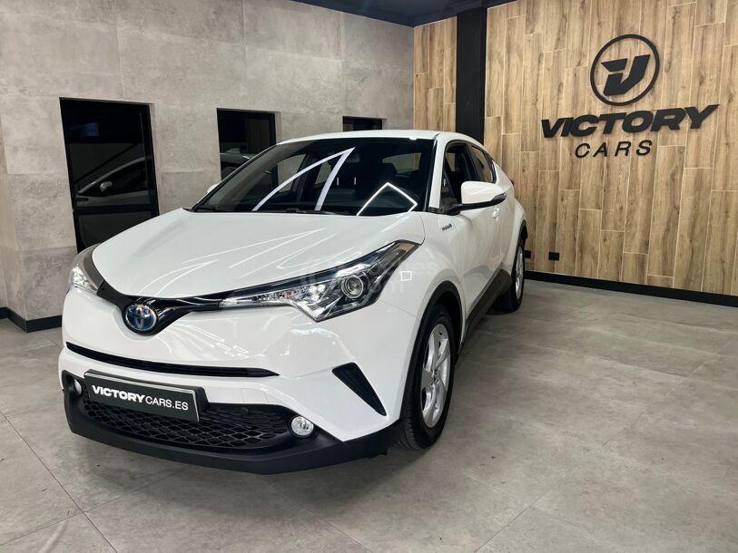 Foto del TOYOTA C-HR 125H Active