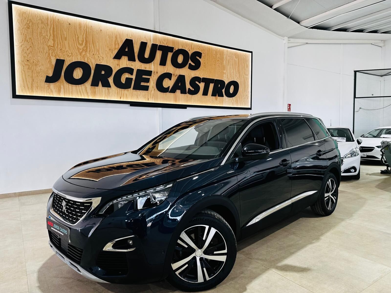 PEUGEOT 5008 (GT Line 1.5L BlueHDi 96kW (130CV) S&S) en Sevilla