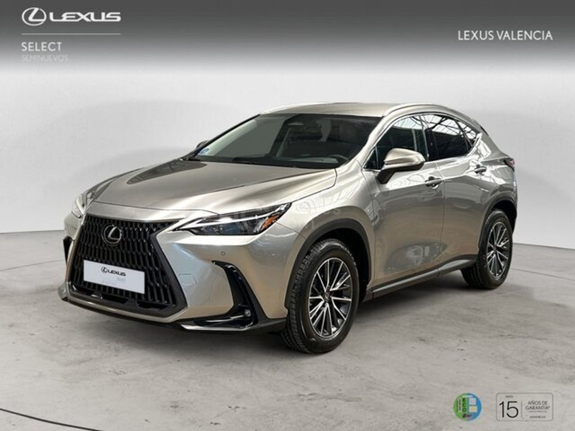 Foto del LEXUS NX 450h+ Premium+ 4WD