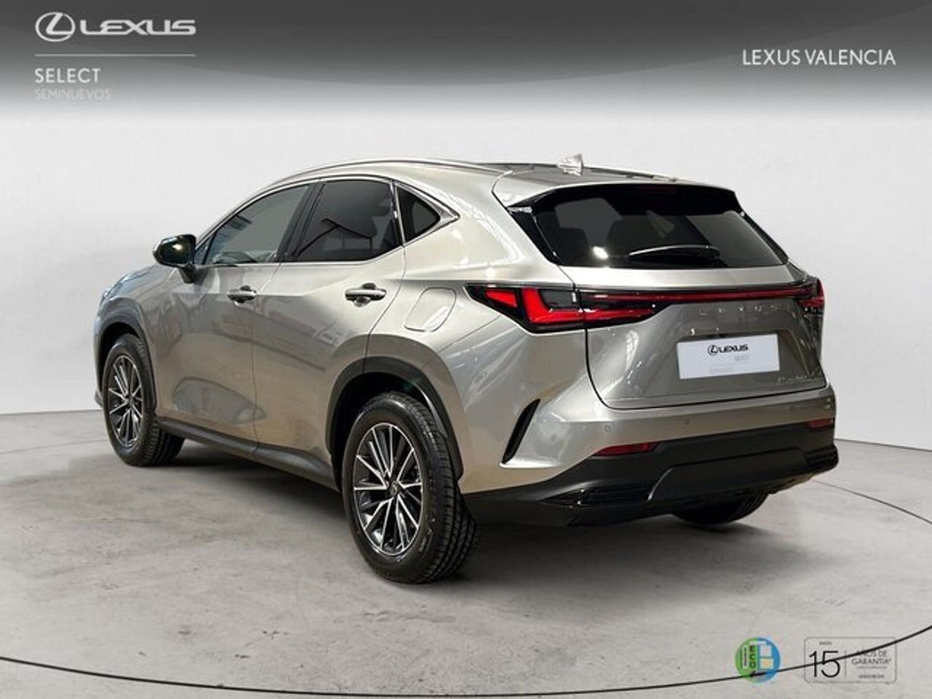 Imagen 2 de LEXUS NX