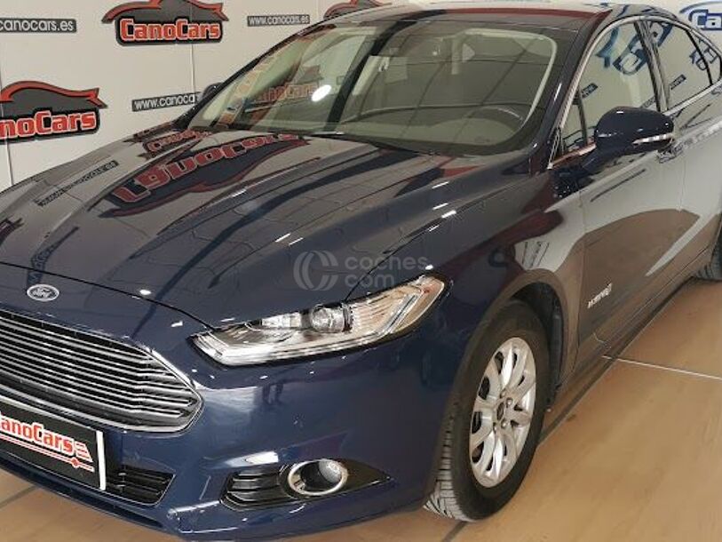 Foto del FORD Mondeo Sedán 2.0 HEV Titanium