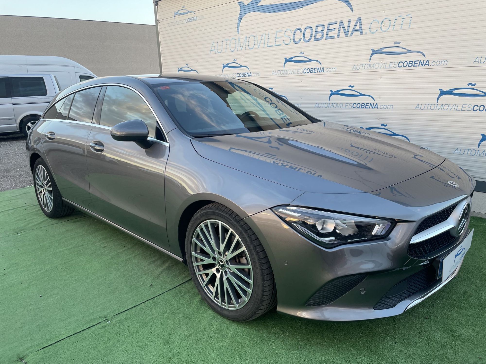 MERCEDES Clase CLA (CLA Shooting Brake 200d 4Matic 8G-DCT) en Madrid