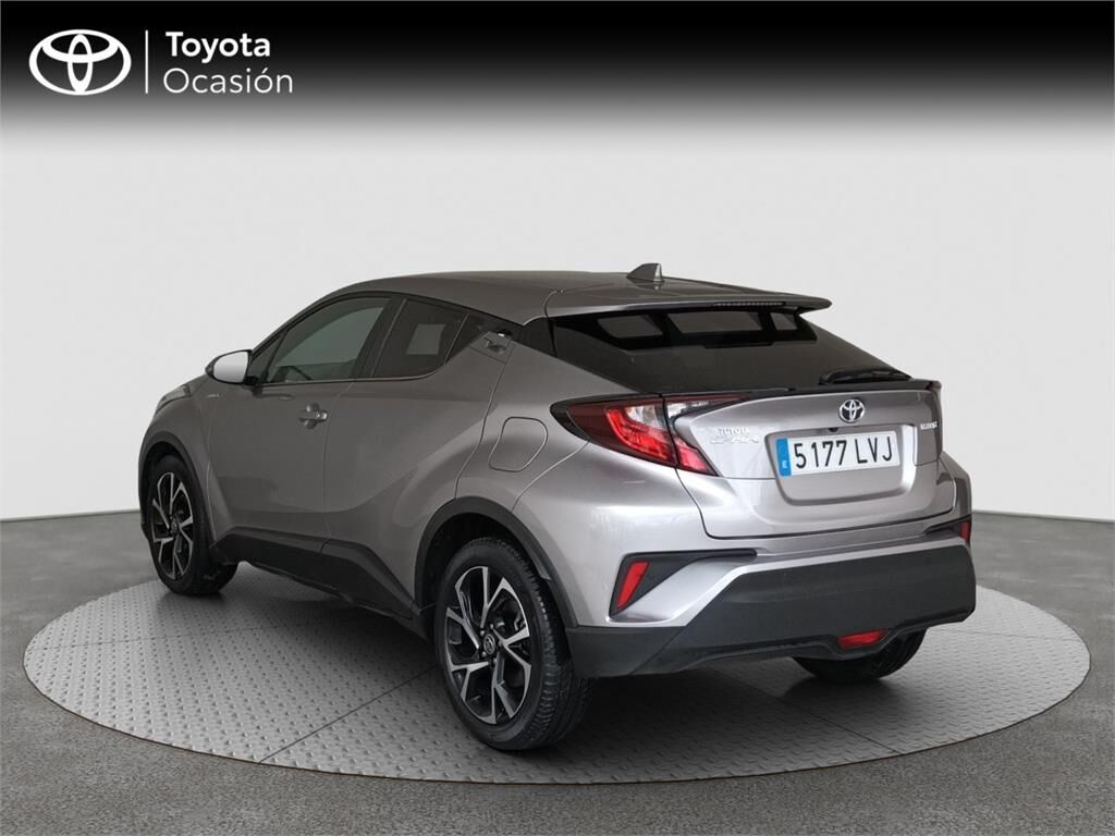 Foto del TOYOTA C-HR 125H Advance