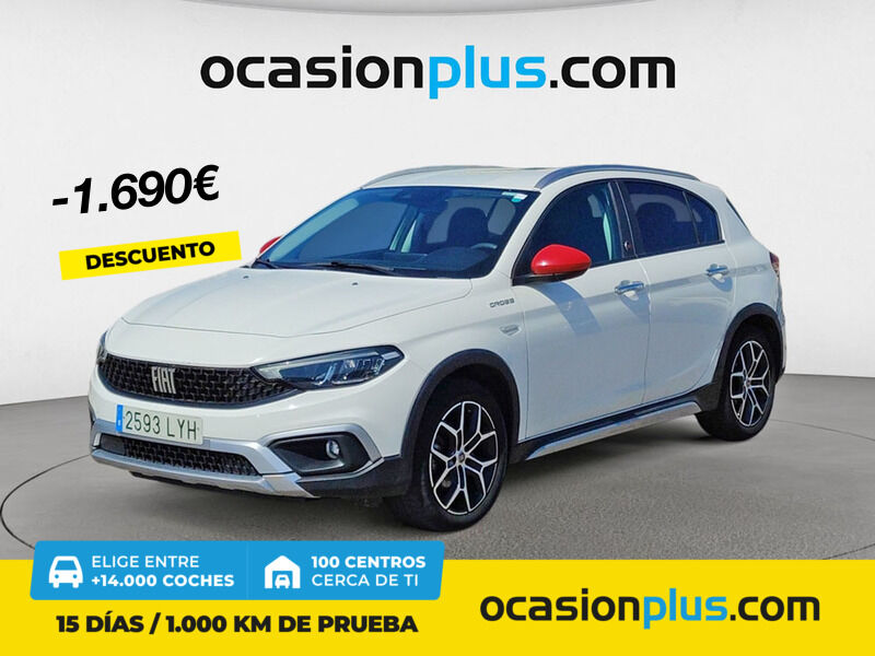FIAT Tipo (1.5 Hybrid Cross DCT 97 kW (130 CV)) en Madrid