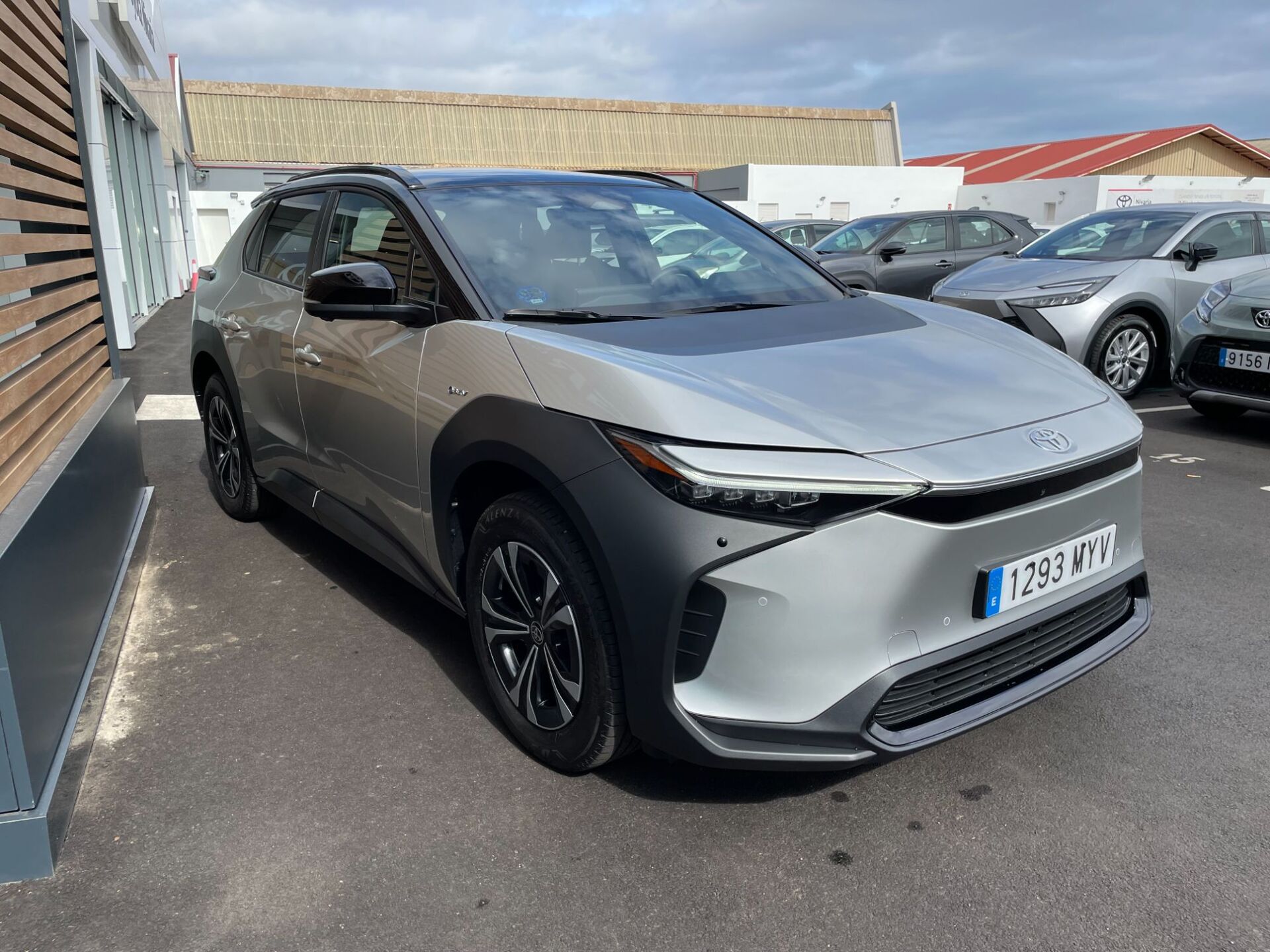 Imagen 2 de TOYOTA bZ4X