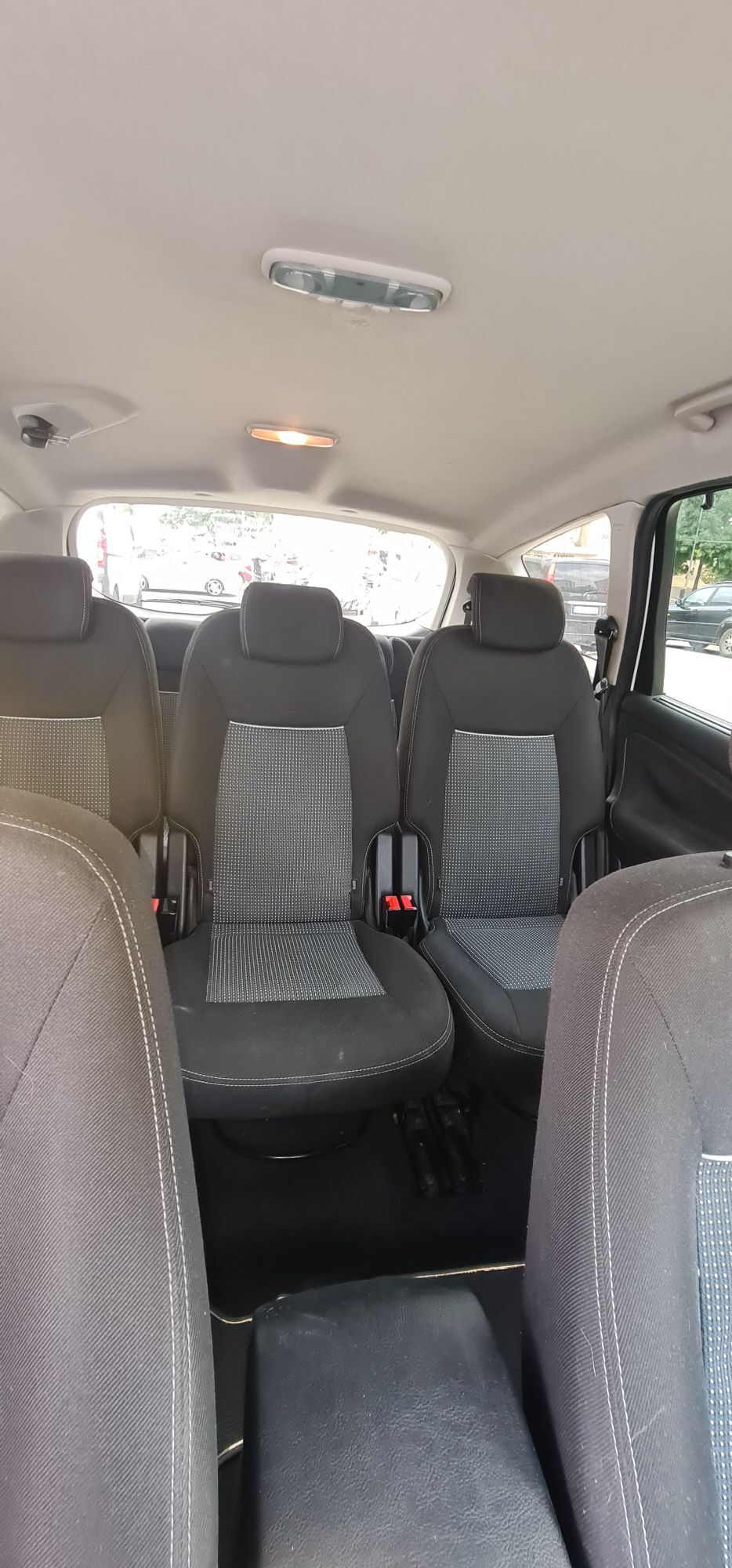 Foto del FORD S-Max 2.0TDCI Limited Edition 140