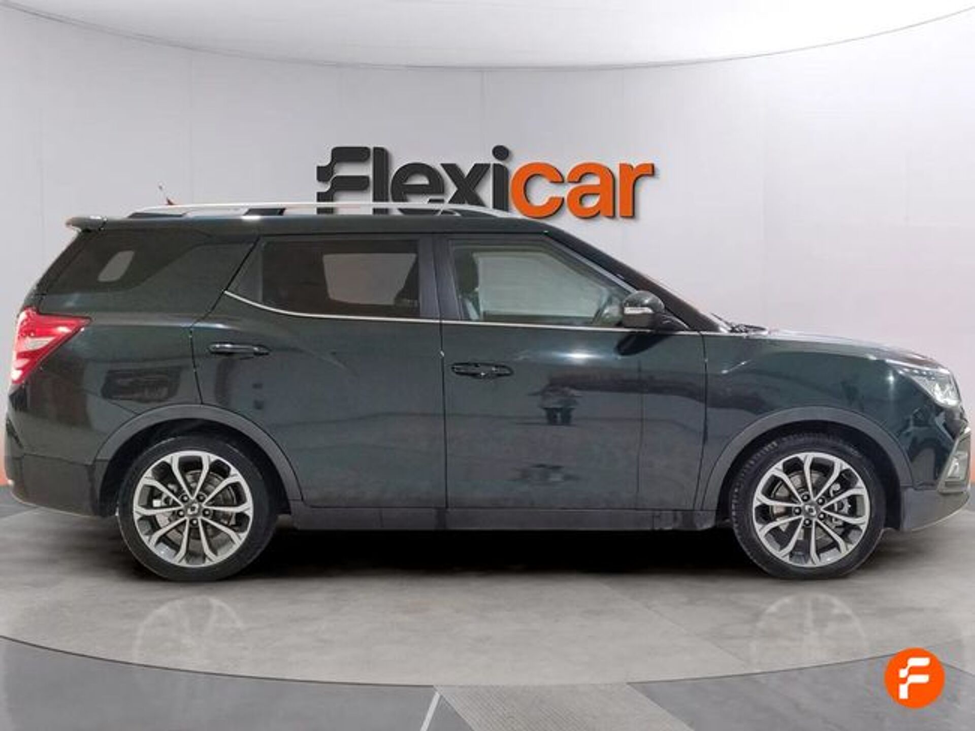 Imagen 3 de SSANGYONG KGM XLV