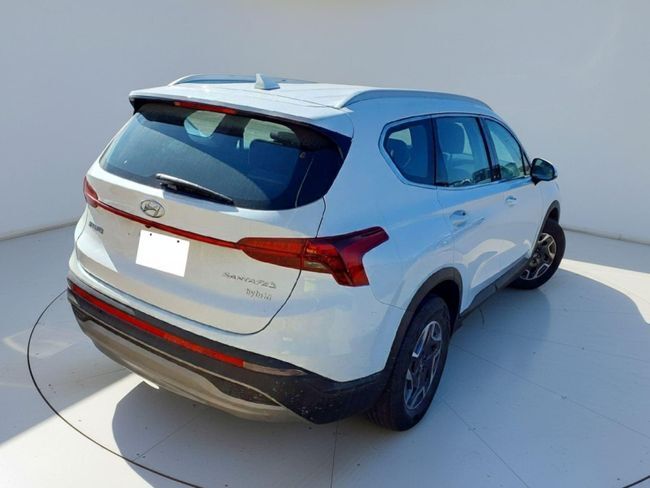 Foto del HYUNDAI Santa Fe 1.6TGDI HEV Klass 7pl 2WD 6AT