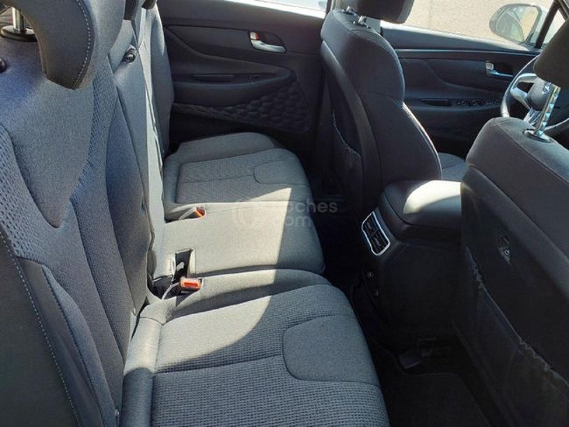 Foto del HYUNDAI Santa Fe 1.6TGDI HEV Klass 7pl 2WD 6AT