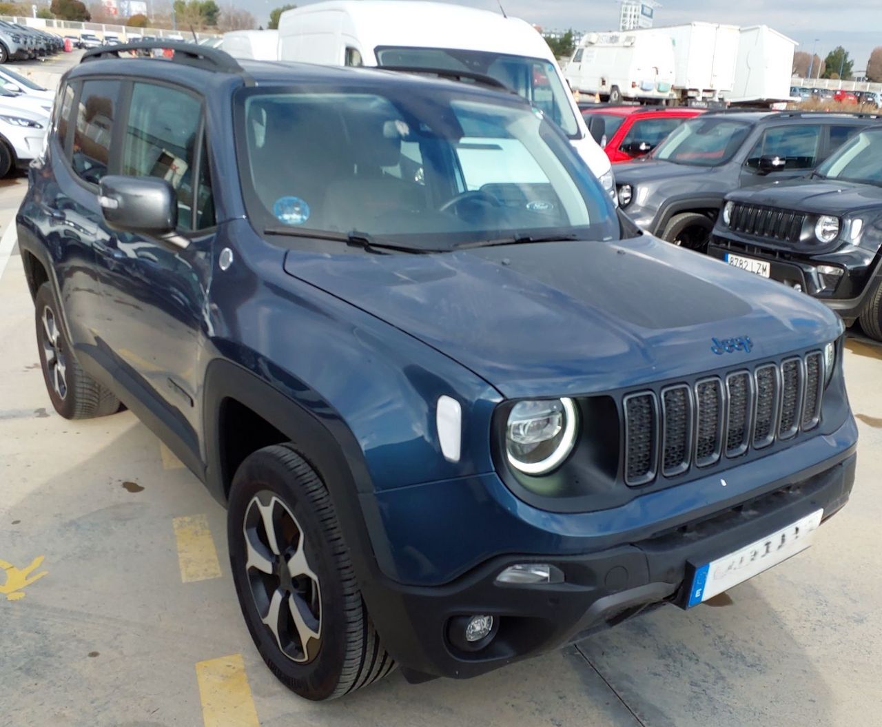 JEEP Renegade (4xe 1.3 PHEV 177 kW(240CV) Trailhawk AT) en Madrid