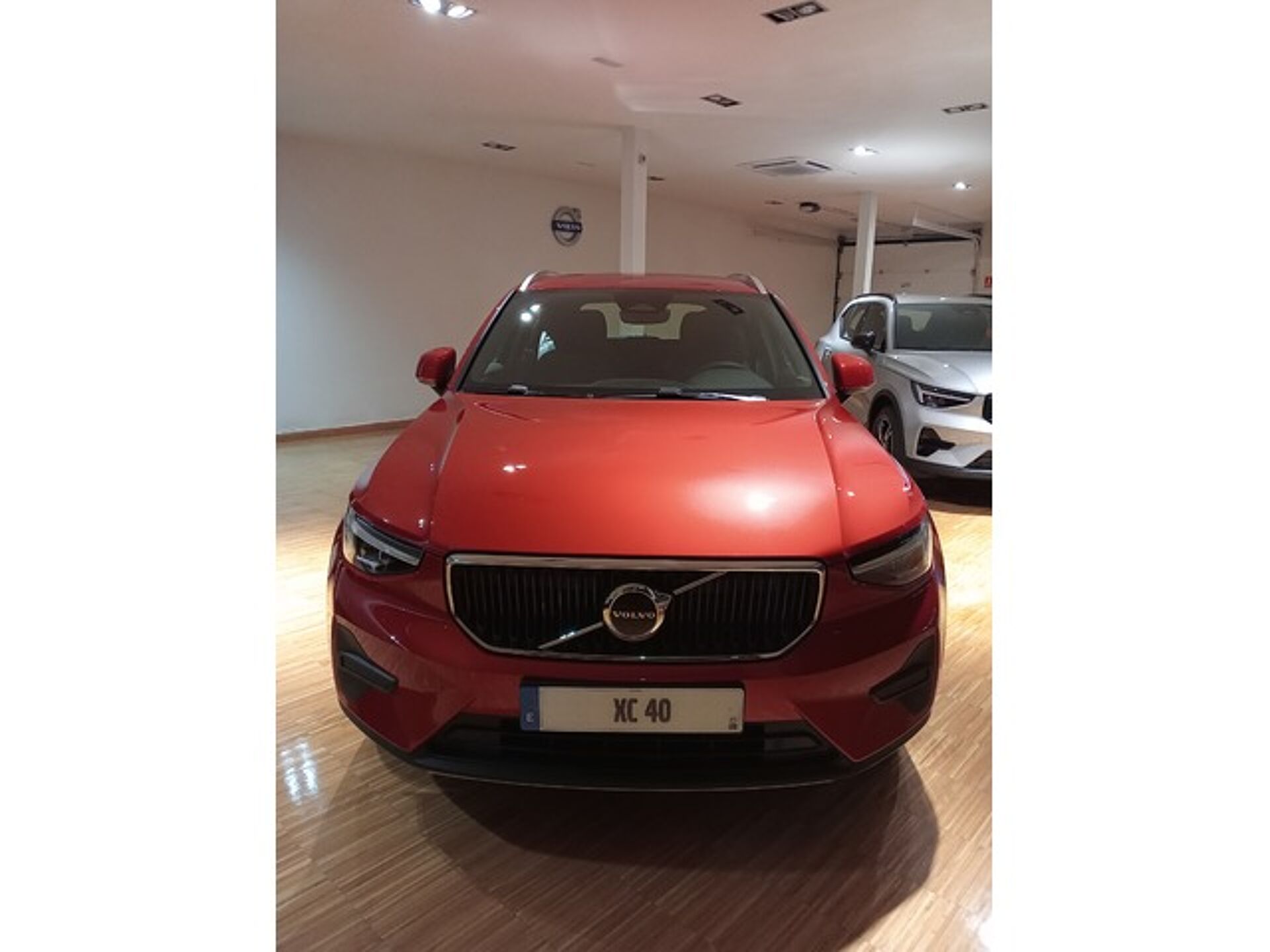 Imagen 2 de VOLVO XC40