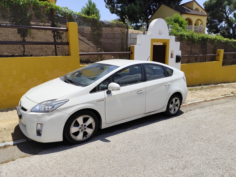 Foto del TOYOTA Prius 1.8 HSD Executive