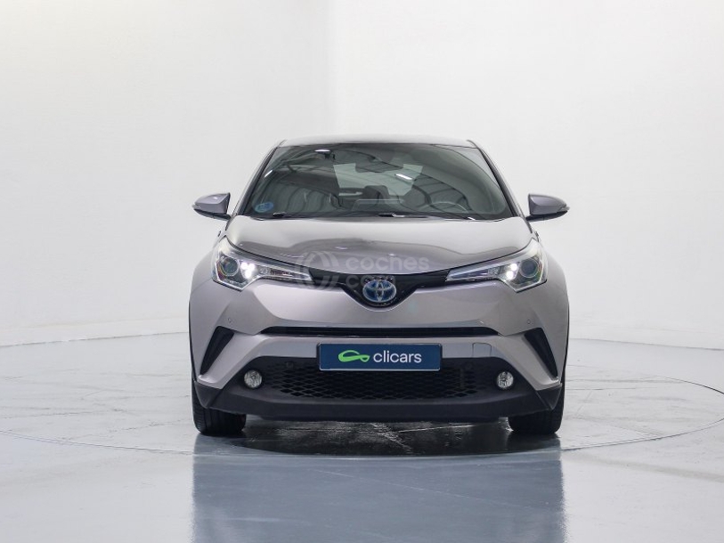 Foto del TOYOTA C-HR 125H Advance