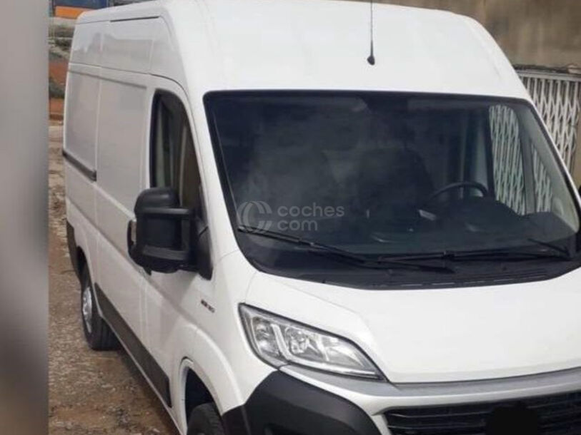 Foto del FIAT Ducato Fg. 30 2.3Mjt LPEGR Medio 95kW