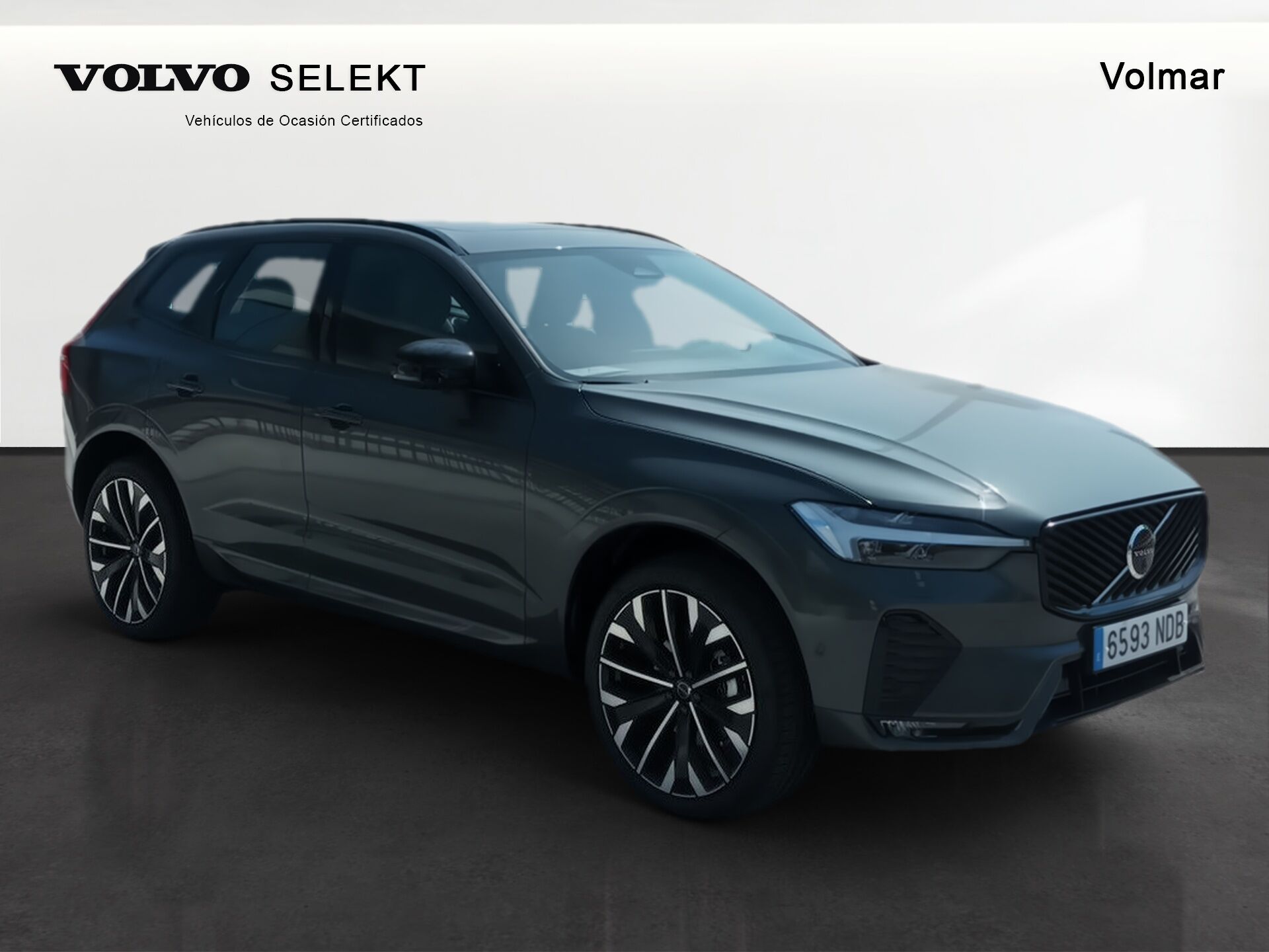 VOLVO XC60 (2.0 B5 P MHEV ULTRA DARK AUTO 4WD 250 5P) en Barcelona