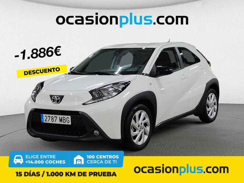 TOYOTA Aygo X Cross (1.0 VVT-I Play 53 kW (72 CV)) en Madrid