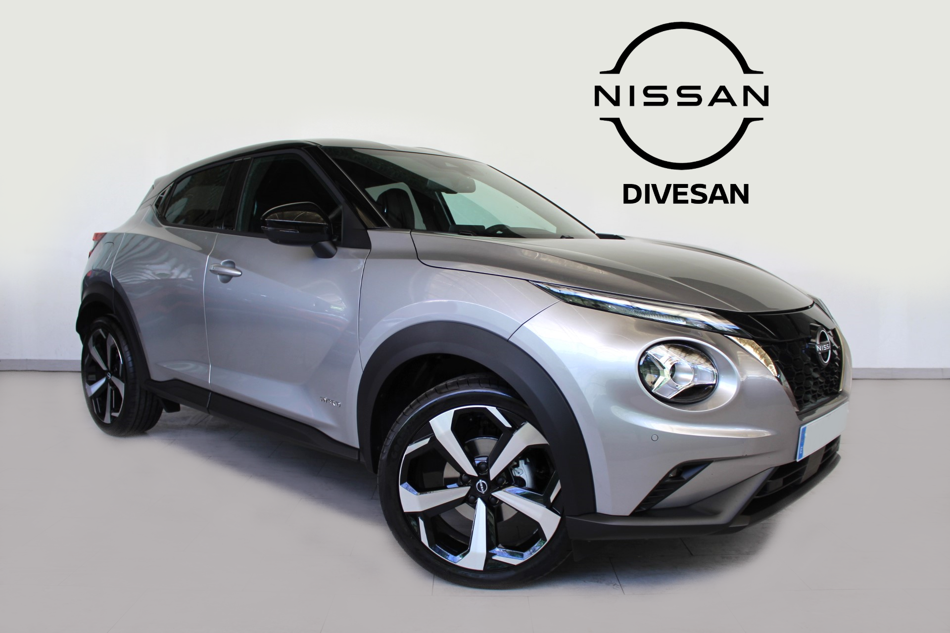 NISSAN Juke (1.6 HYBRID HEV 105KW TEKNA AUTO 5P) en Sevilla