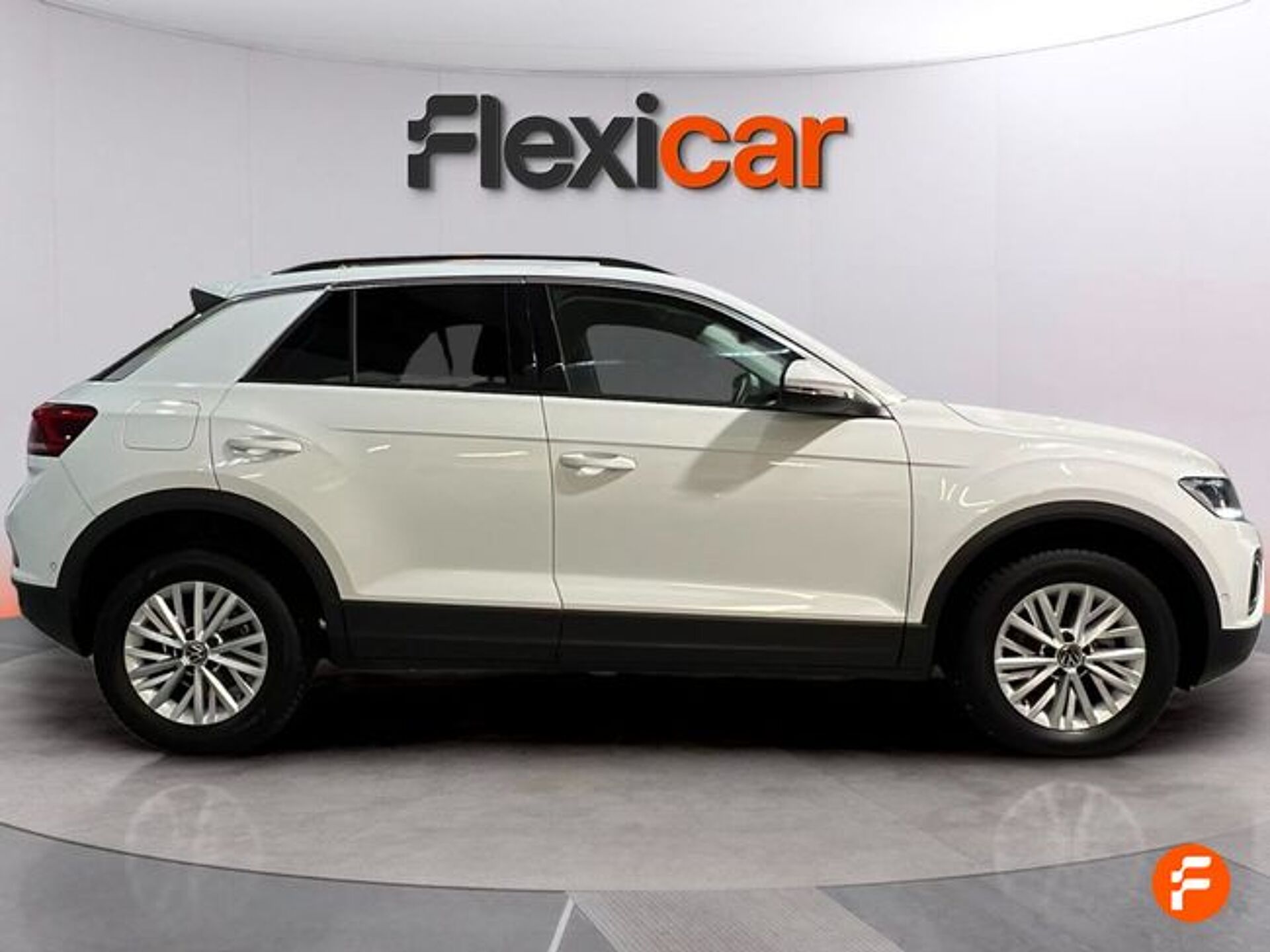 Imagen 2 de VOLKSWAGEN T-Roc