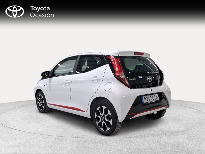 Foto del TOYOTA Aygo 70 x-play