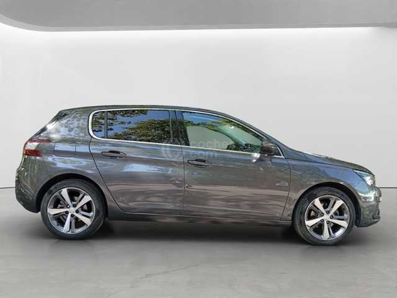 Foto del PEUGEOT 308 1.2 PureTech S&S Allure 130