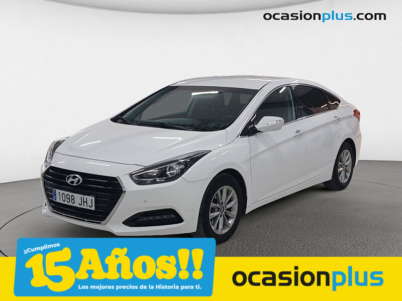 HYUNDAI i40 (1.7 CRDI BlueDrive Klass 85 kW (115 CV)) en Madrid
