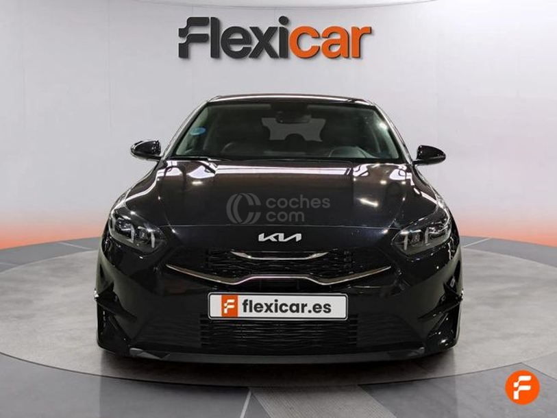 Foto del KIA Ceed 1.0 MHEV Tech DCT 120