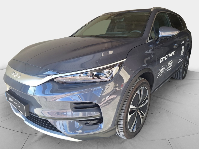 Foto del BYD Tang Flagship