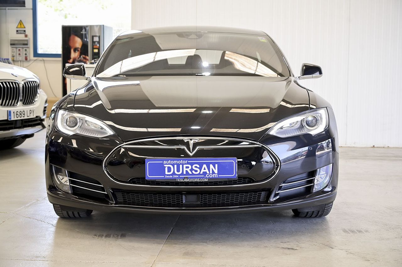 Foto del TESLA Model S 90D