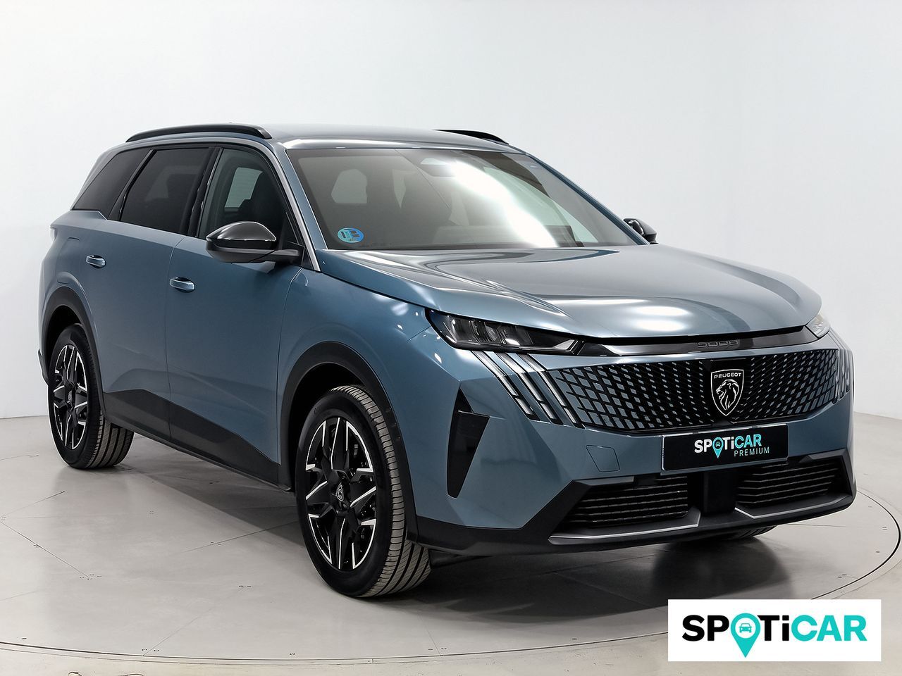 PEUGEOT 5008 (1.2 100KW Allure eDCS6) en Barcelona