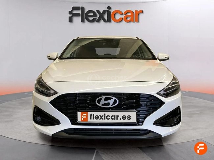 Foto del HYUNDAI i30 1.0 TGDI Klass LR 48V 120