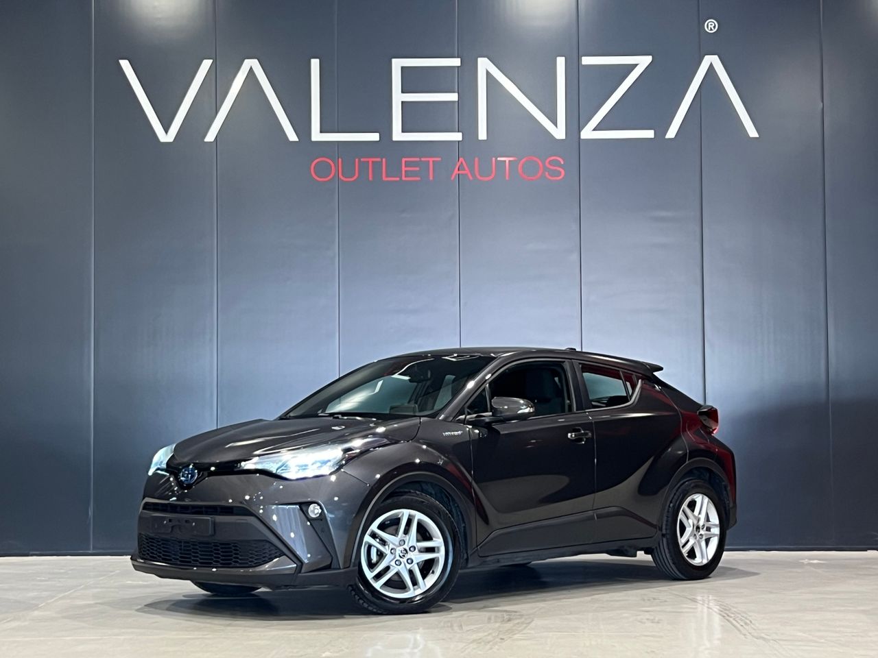 TOYOTA C-HR (1.8 122 cv dynamic) en Córdoba