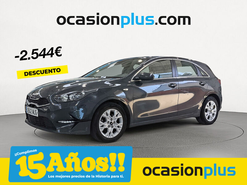 KIA Ceed (1.6 MHEV iMT Drive 100 kW (136 CV)) en Madrid