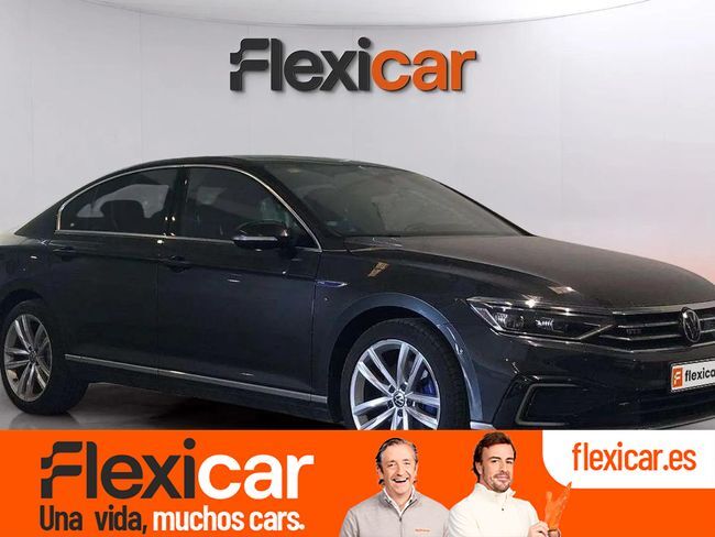 VOLKSWAGEN Passat (GTE 1.4 TSI e-Power 115kW + 85kW DSG) en Almería