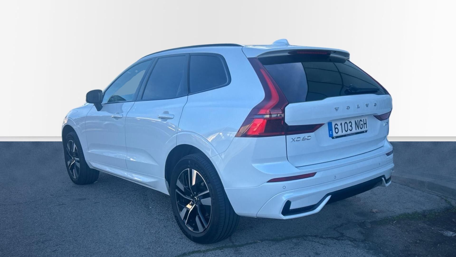 Foto del VOLVO XC60 B5 Essential AWD Aut.