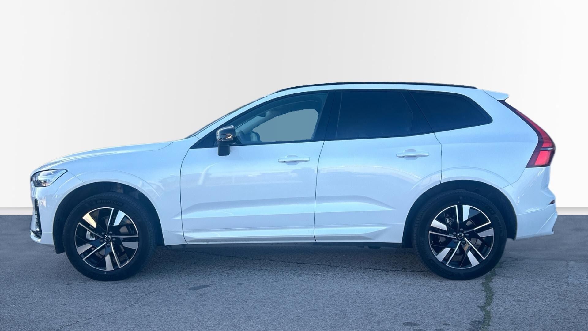 Foto del VOLVO XC60 B5 Essential AWD Aut.