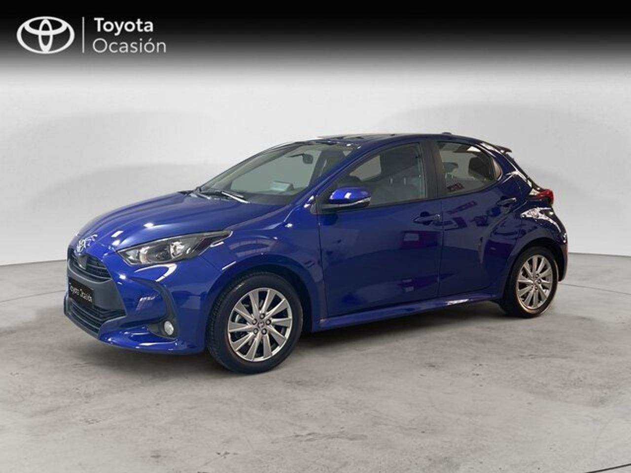 TOYOTA Yaris (5 Puertas Active Tech 120H Automático (e-CVT)) en Valencia