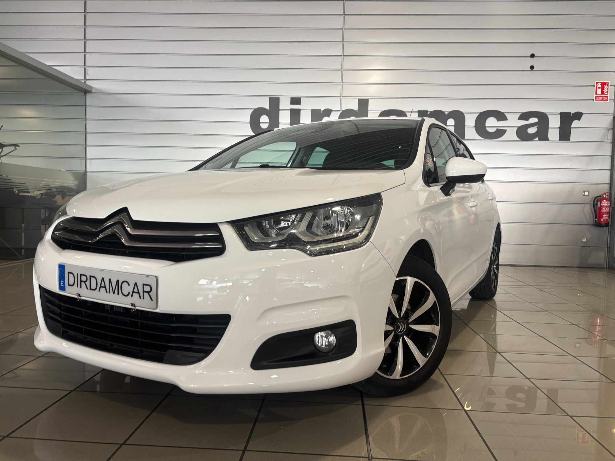 CITROEN C4 (1.6BlueHDI Live Edition 100) en Salamanca