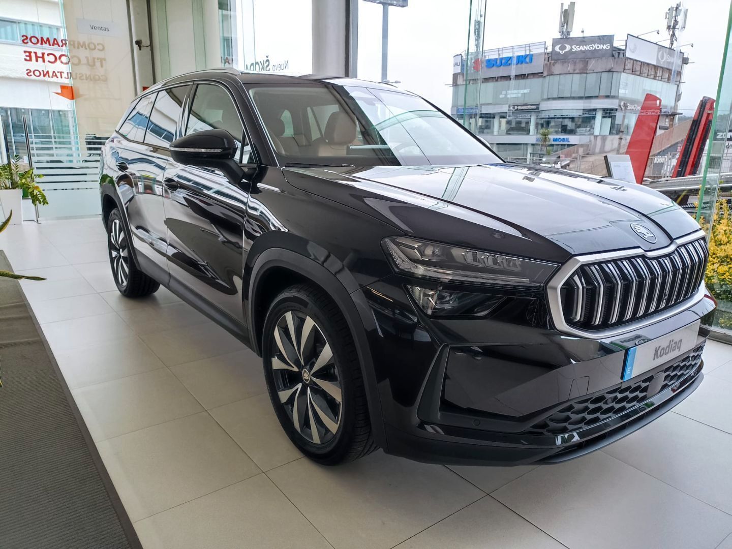 SKODA Kodiaq (1.5TSI iV PHEV Design 4x2 DSG 150kW) en Pontevedra